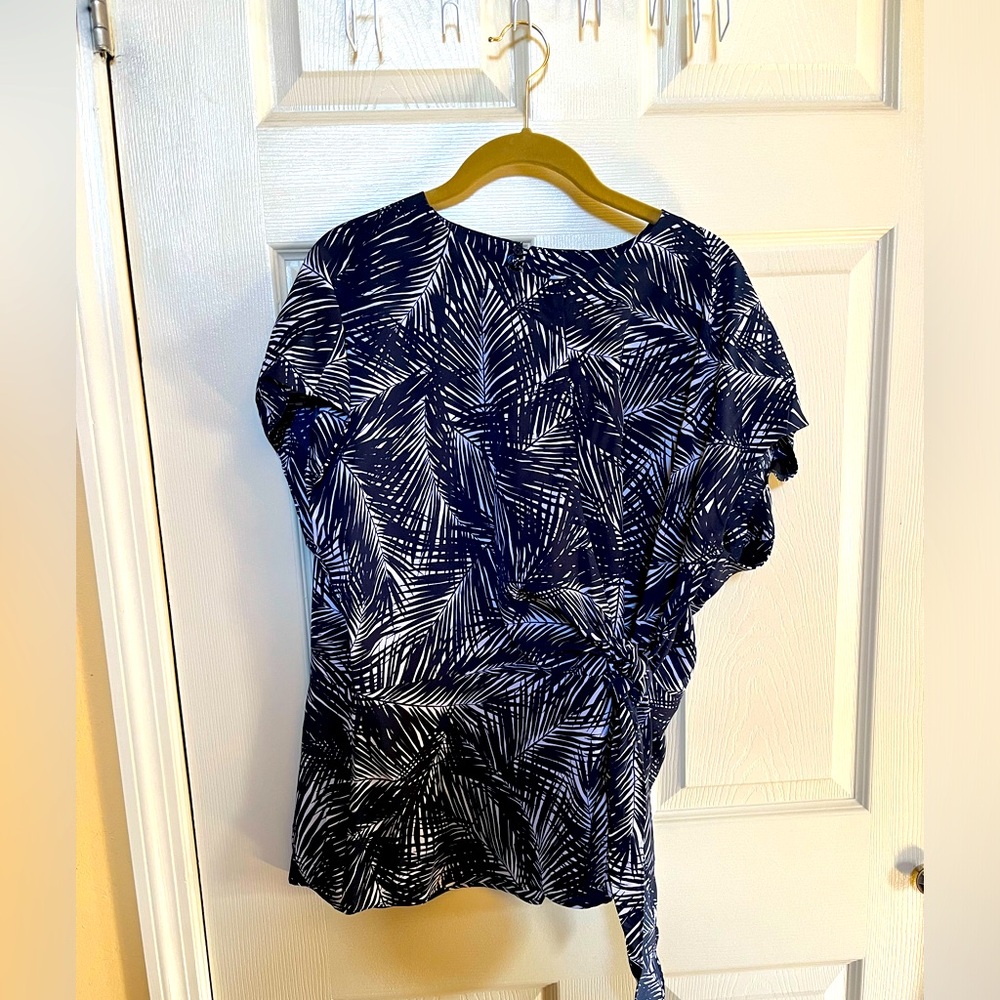 Michael Kors navy & white blouse